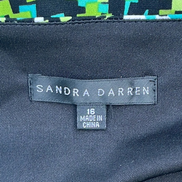 Sandra Darren adorable wrap-style dress 16 - Picture 7 of 12